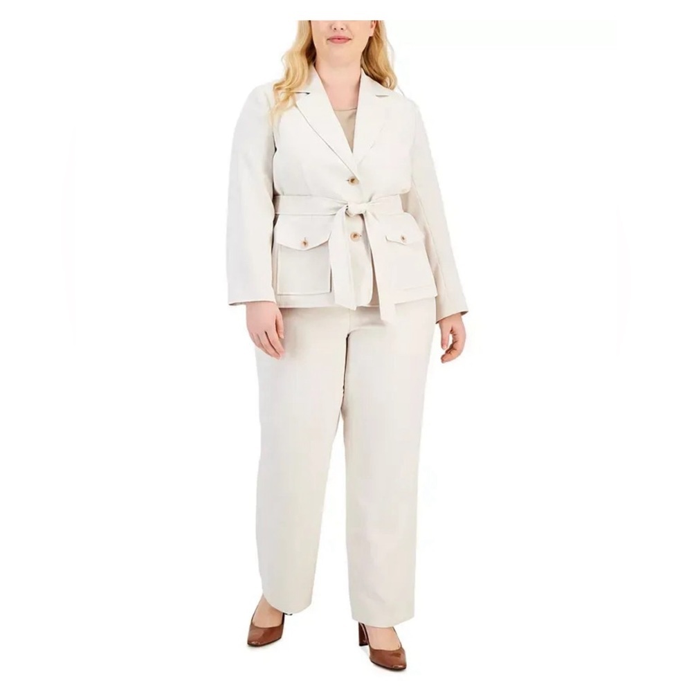 Le Suit women's Belted Safari Jacket Pantsuit Blazer + pants khaki/White Size 16